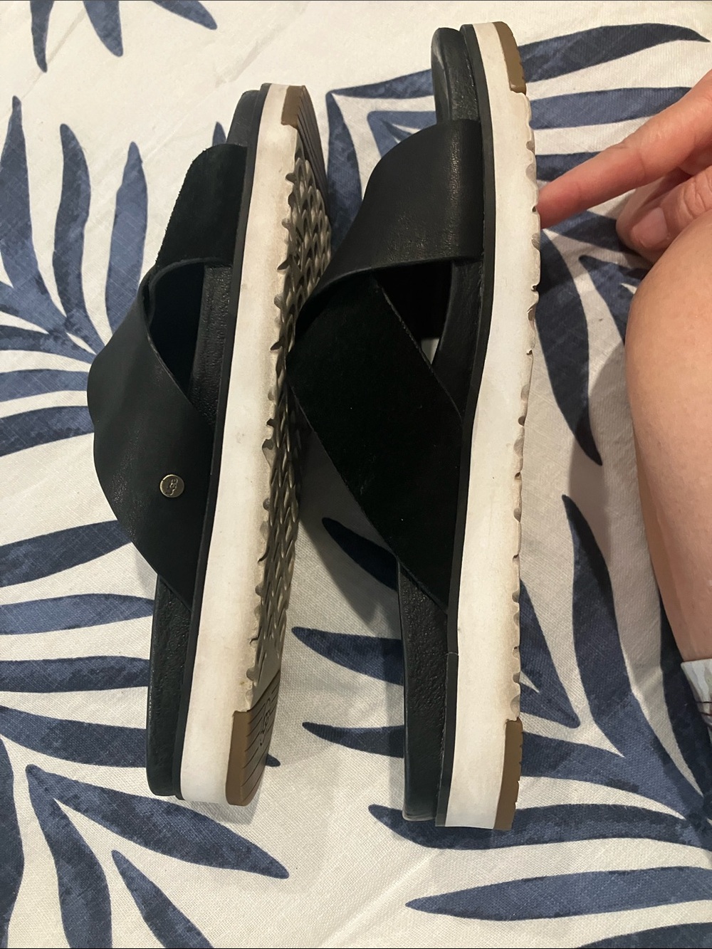 UGG Black Crisscross Slide Sandals - Picture 4 of 9